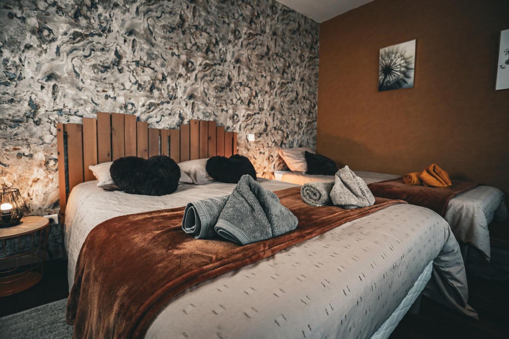Gite , Au Dormeur Du Val Vireux-Wallerand Exterior foto